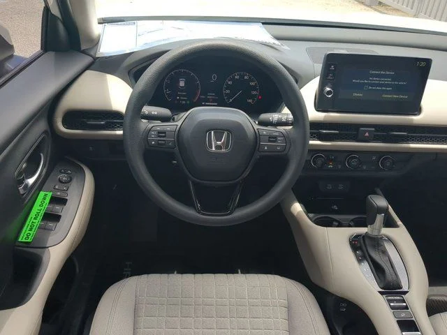 New 2027 Platinum White Pearl Honda LX image 13