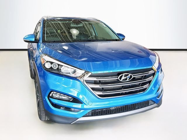 Used 2016 Blue Hyundai Limited image 3