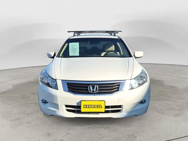 Used 2010  Honda EX-L image 2