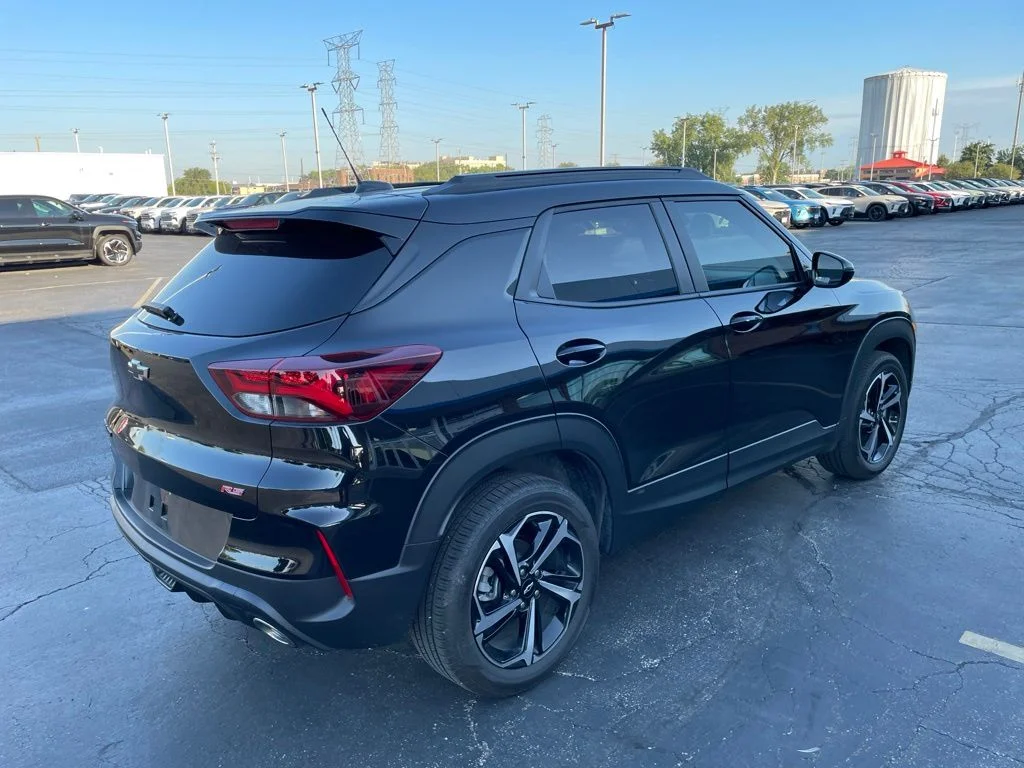 Used 2023 Black Chevrolet RS image 6