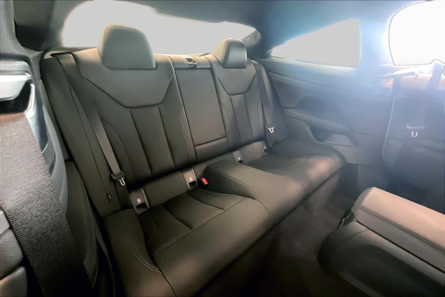 2025 BMW 4 Series 16