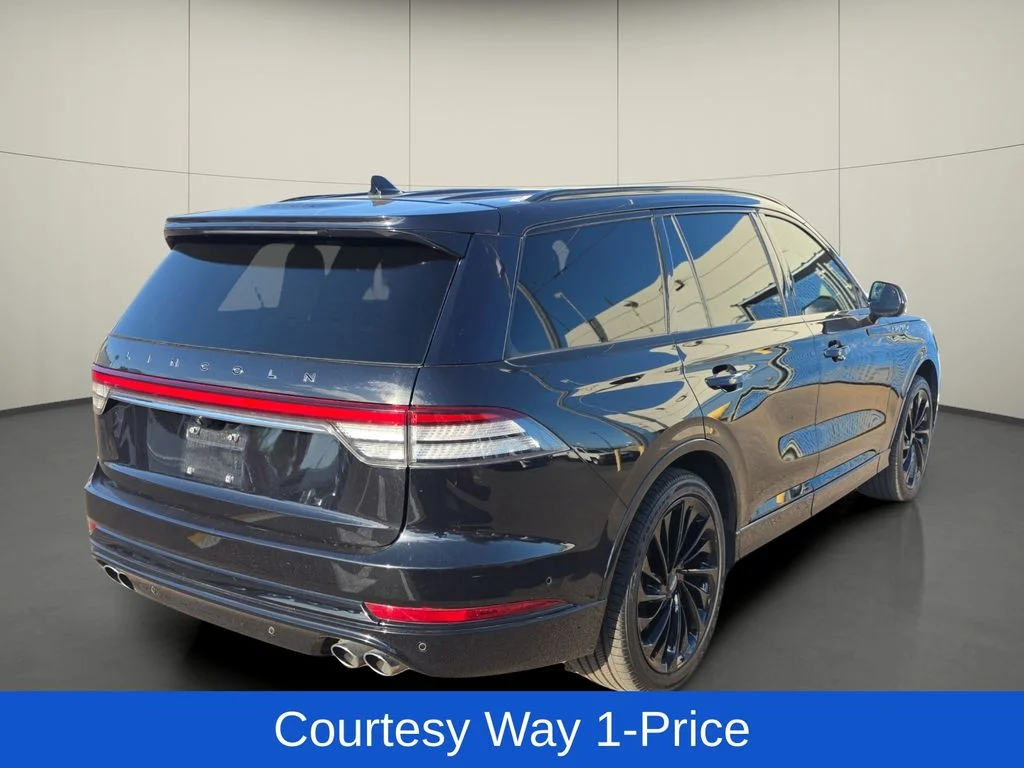 Used 2023 Black Lincoln Black Label image 9