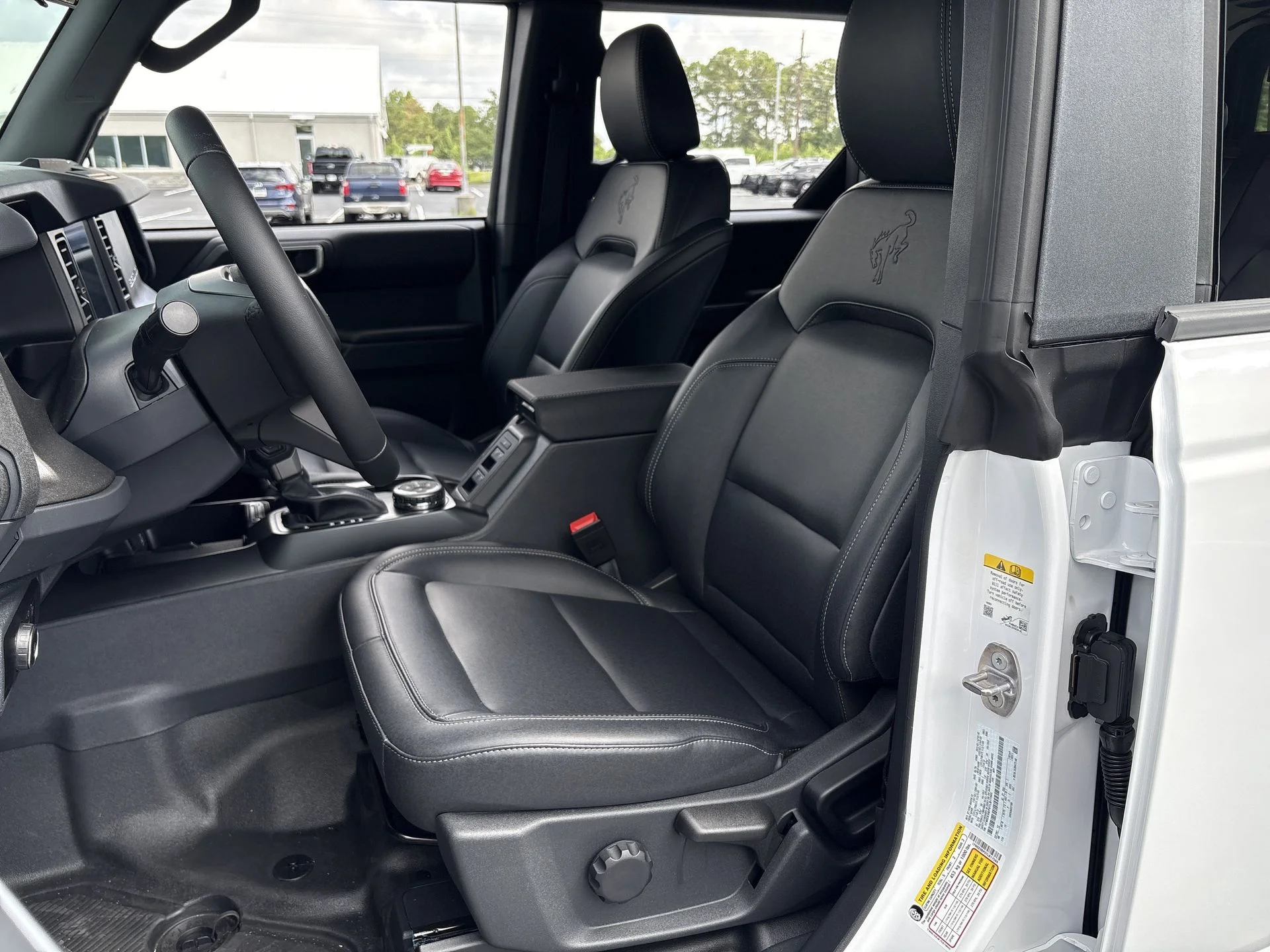 New 2026 Oxford White Ford Badlands® image 16