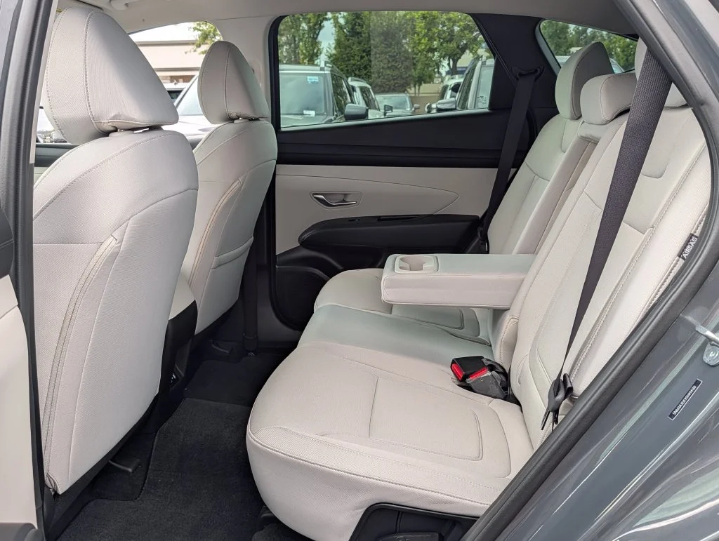 Used 2025 Gray Hyundai SE image 12