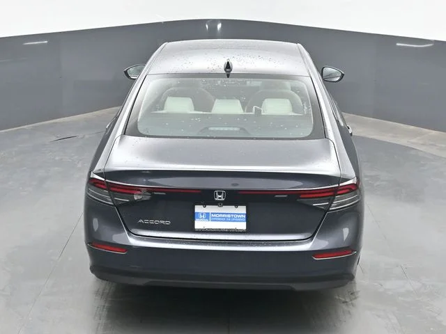 New 2026 Meteorite Gray Metallic Honda SE image 40