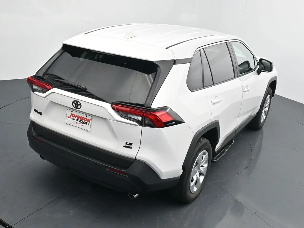 Used 2024 White Toyota LE image 25