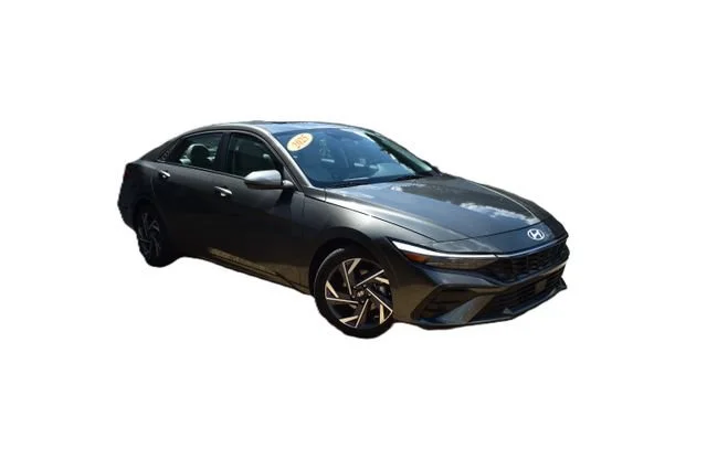 Used 2025 Amazon Gray Hyundai Limited image 2