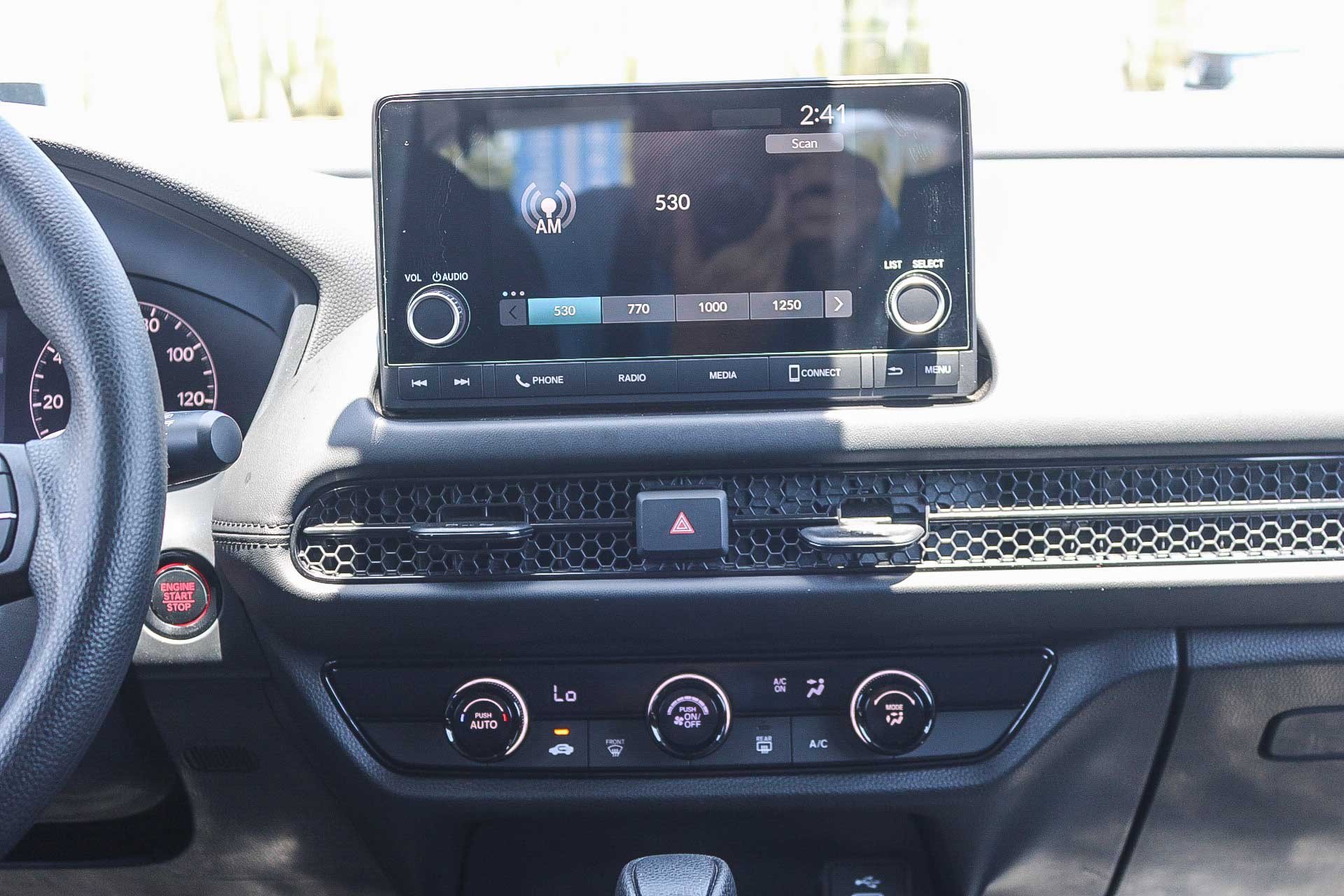 2025 Honda HR-V LX - Photo 40