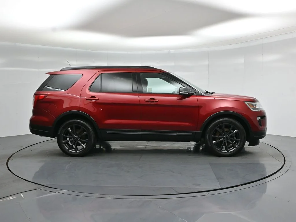 Certified Used 2019 Red Ford XLT image 26