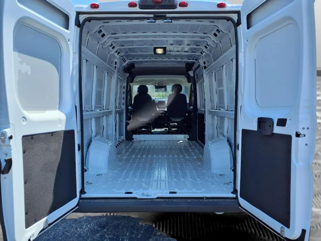 New 2026 Bright White Clear-Coat Exterior Paint RAM High Roof image 22