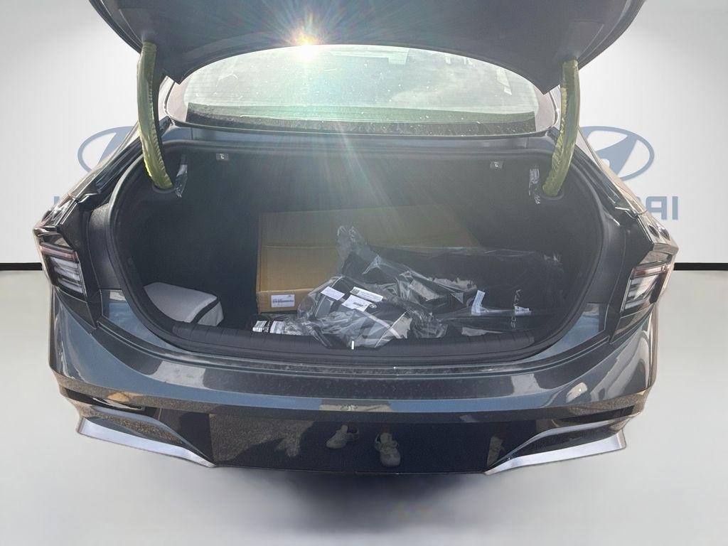 New 2026 Portofino Gray Hyundai SEL image 19