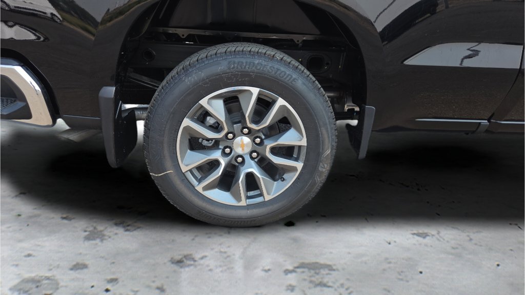 New 2026 Black Chevrolet LT image 85