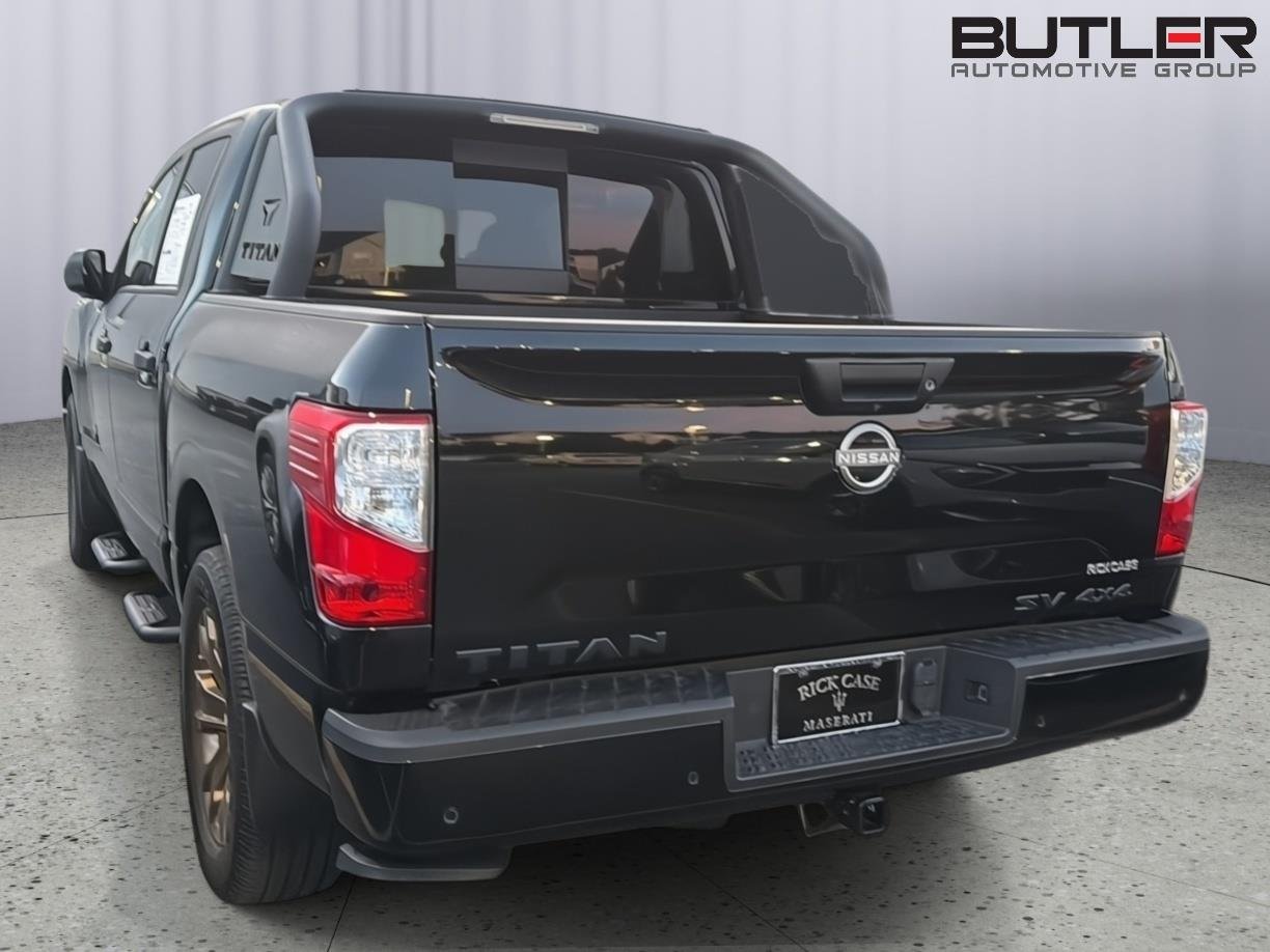 2024 Nissan Titan SV - Photo 10