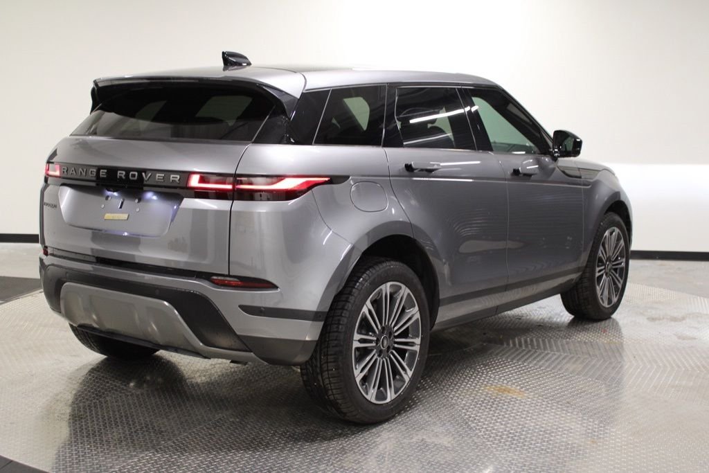 Used 2026 Gray Land Rover S image 23