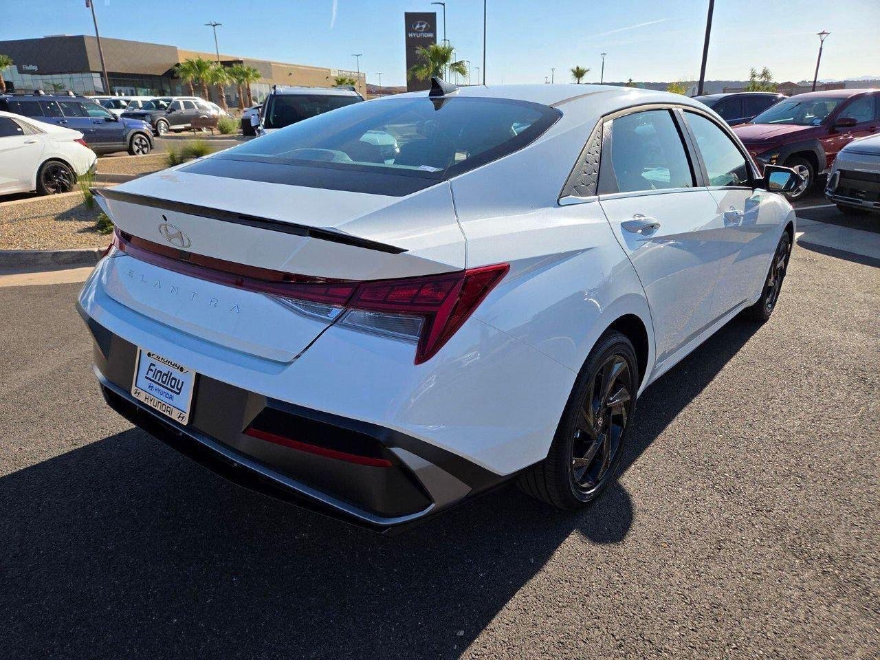 New 2026 White Hyundai SEL Sport image 3