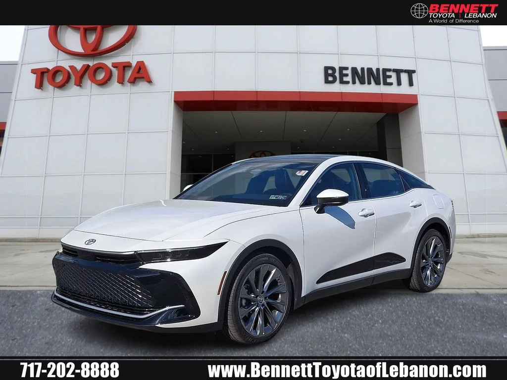 2024 Toyota Crown Limited AWD's photo