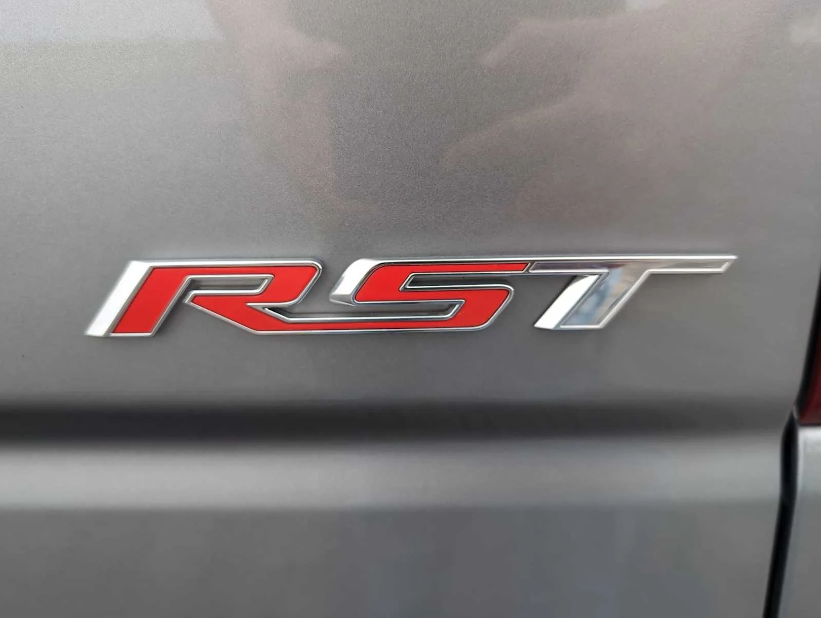 Used 2024 Sterling Gray Metallic Chevrolet RST image 32