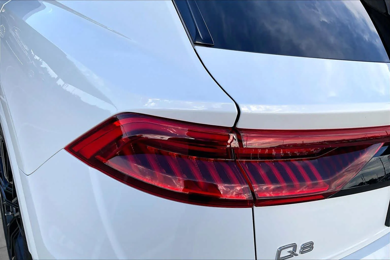 Used 2021 Glacier White Metallic Audi Premium Plus image 28