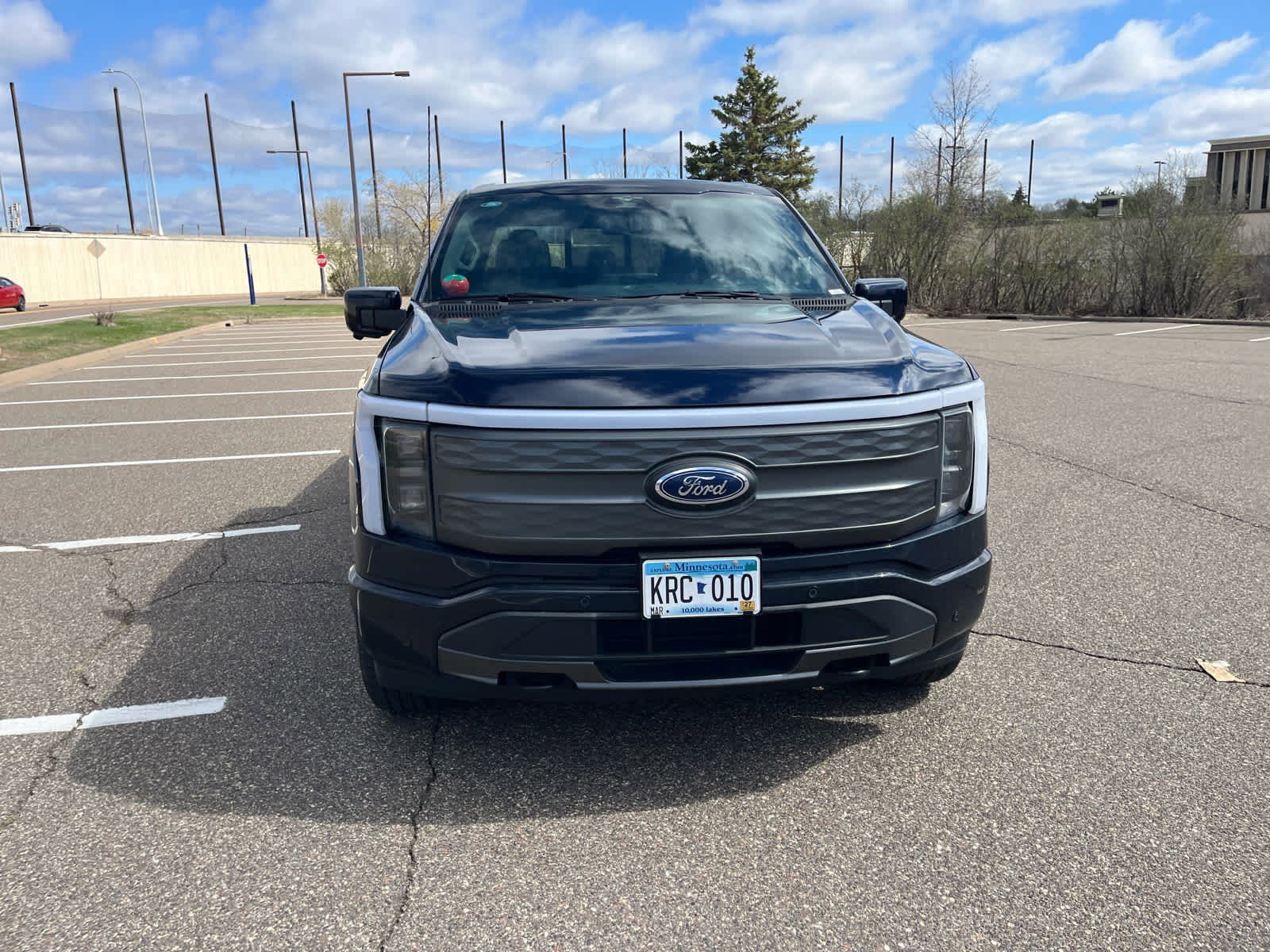 Used 2023 Ford F-150 Lightning Lariat with VIN 1FT6W1EV7PWG09192 for sale in Golden Valley, MN