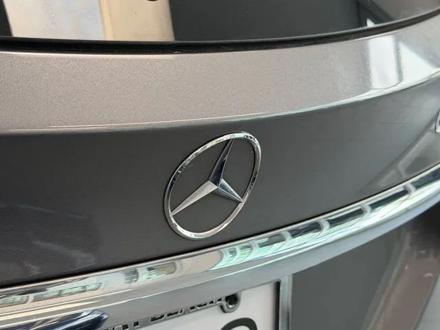 Used 2018 Gray Mercedes-Benz GLA 250 image 15