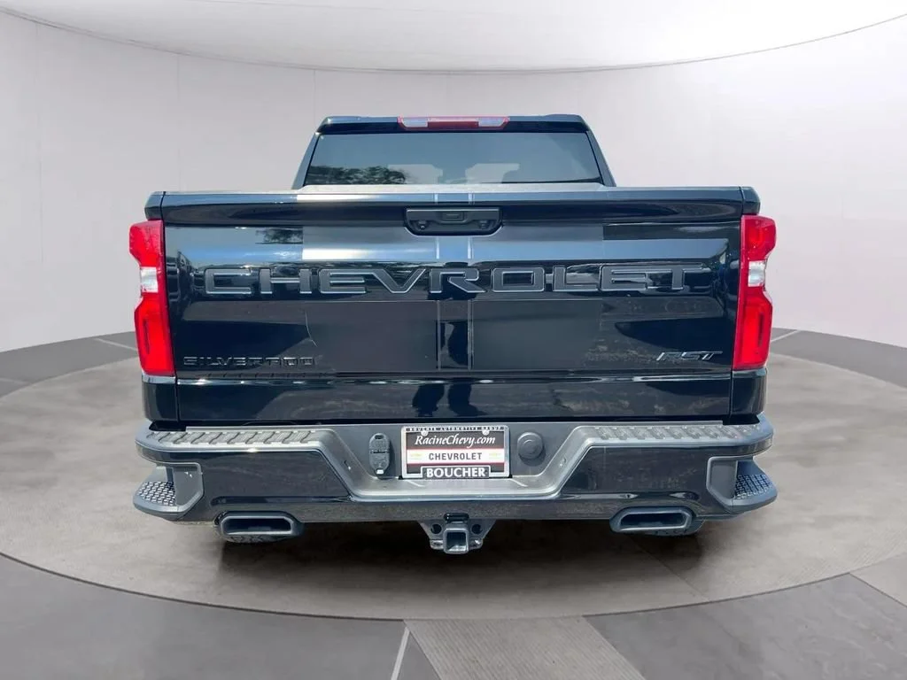 Used 2023 Black Chevrolet RST image 6