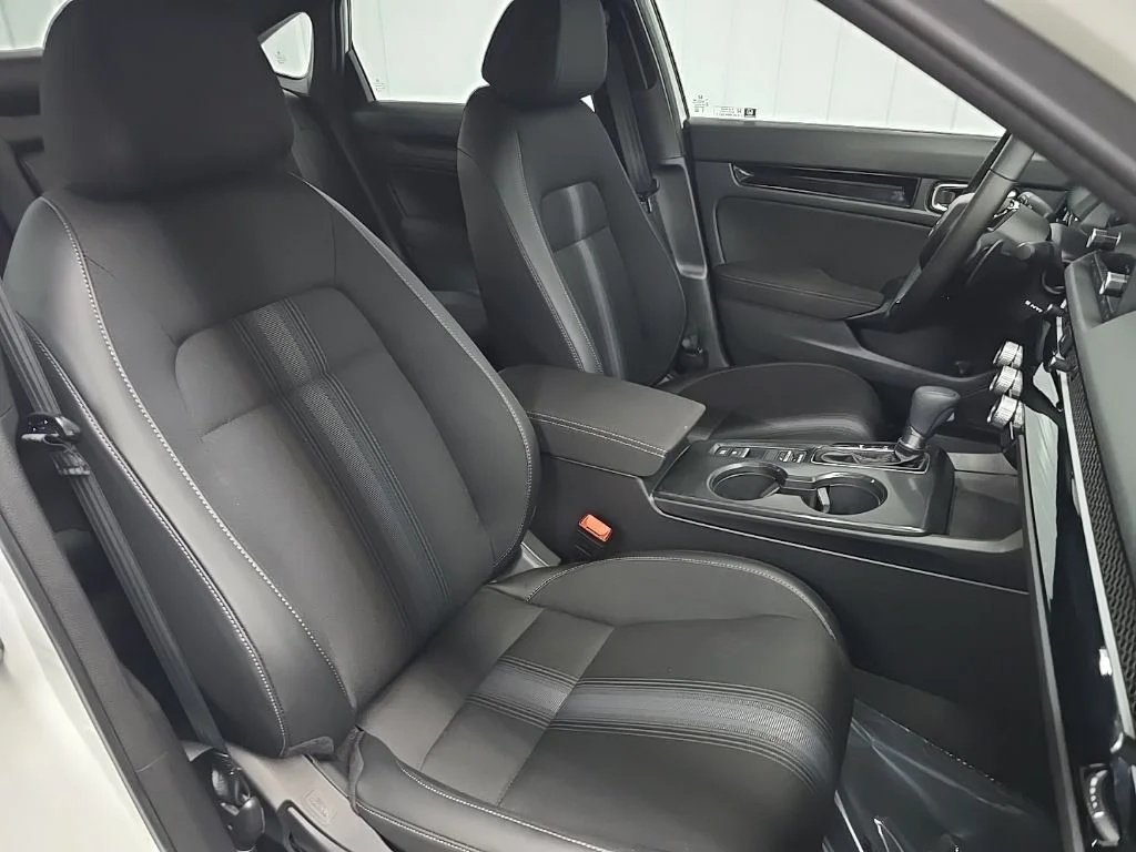 Used 2025 Black Honda Sport image 15