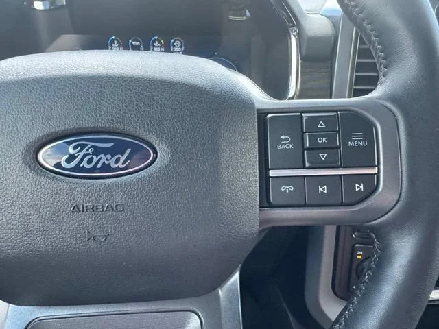 Used 2024 White Ford LARIAT image 30