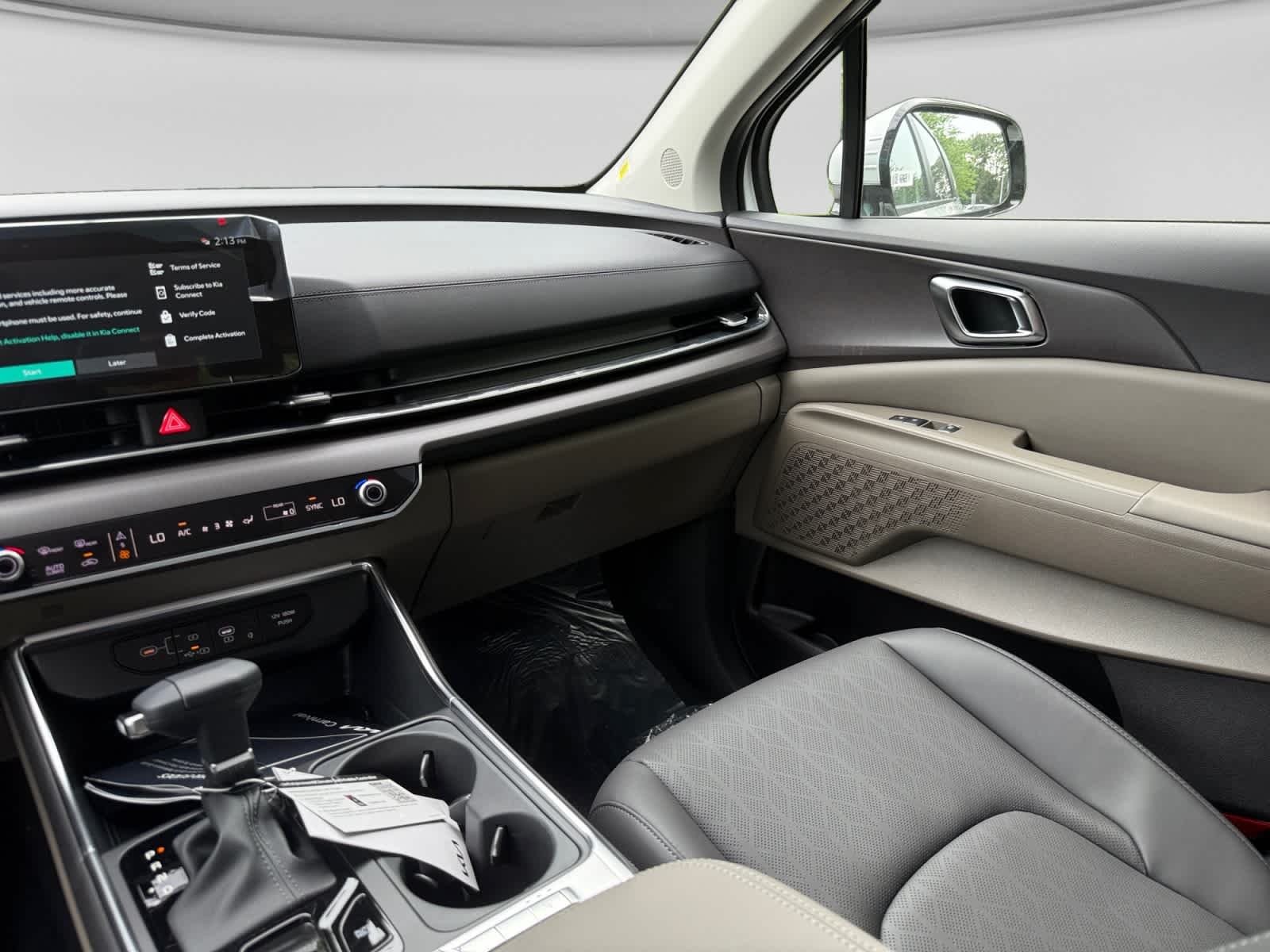 New 2026 Snow White Pearl Kia EX image 19