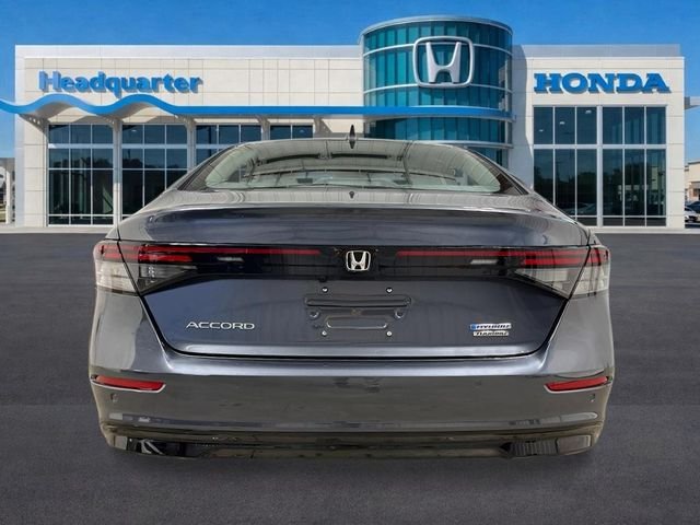 New 2026 Meteorite Gray Metallic Honda Touring image 4