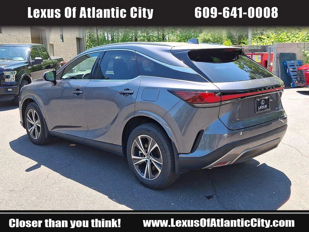Certified Used 2023 Nebula Gray Pearl Lexus Premium Plus image 4