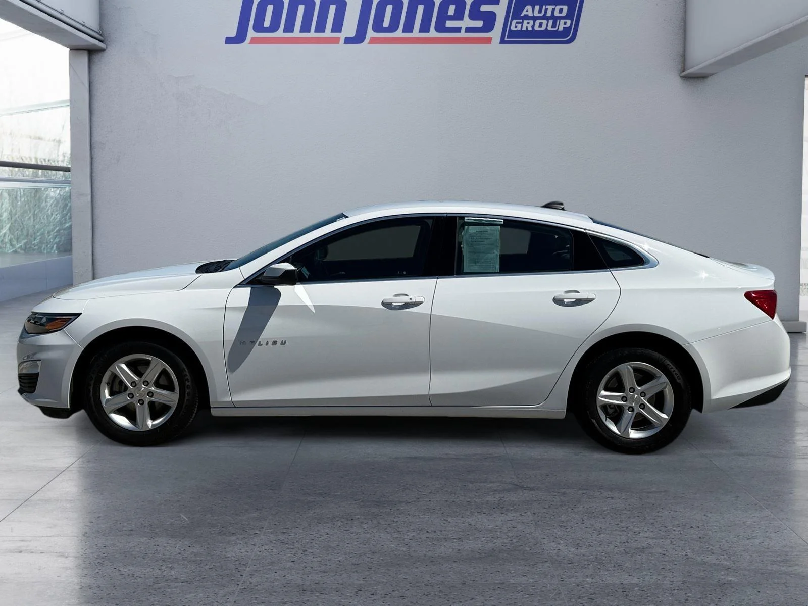 Used 2023 Summit White Chevrolet LS image 2