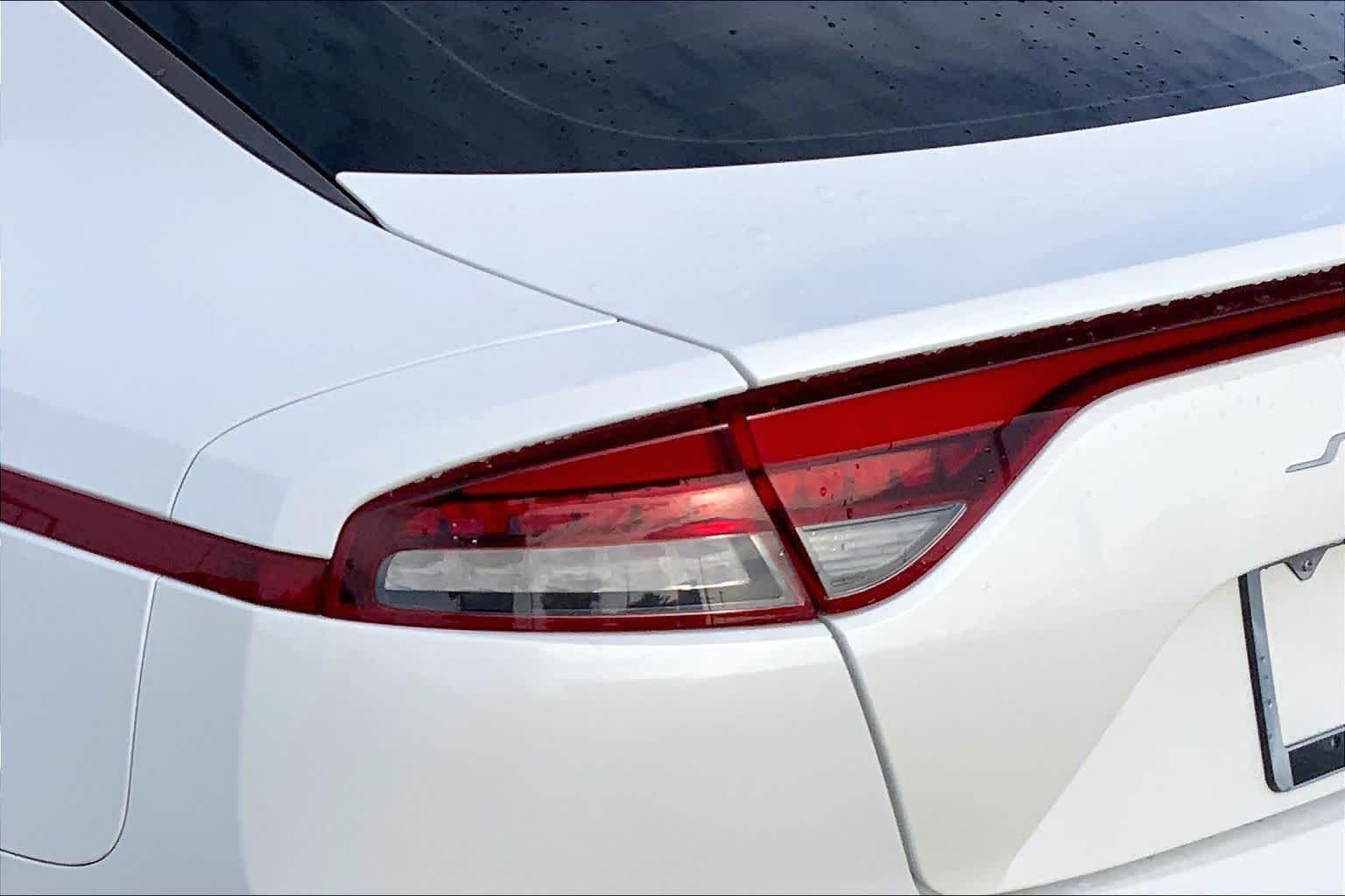 Used 2023 WHITE Kia GT2 image 29