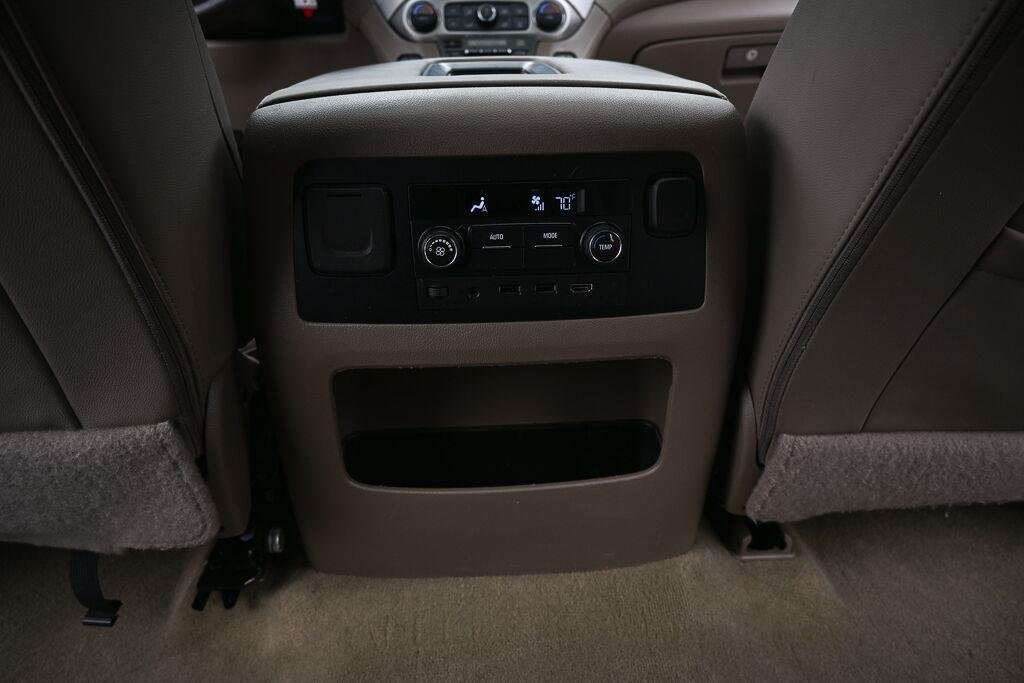 Used 2019 Crimson Red Tintcoat GMC SLT Standard Edition image 17