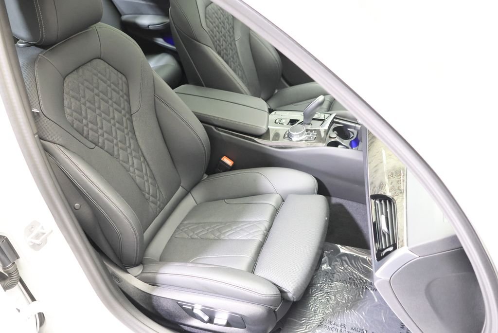 2023 BMW 5 Series 540i - Photo 41