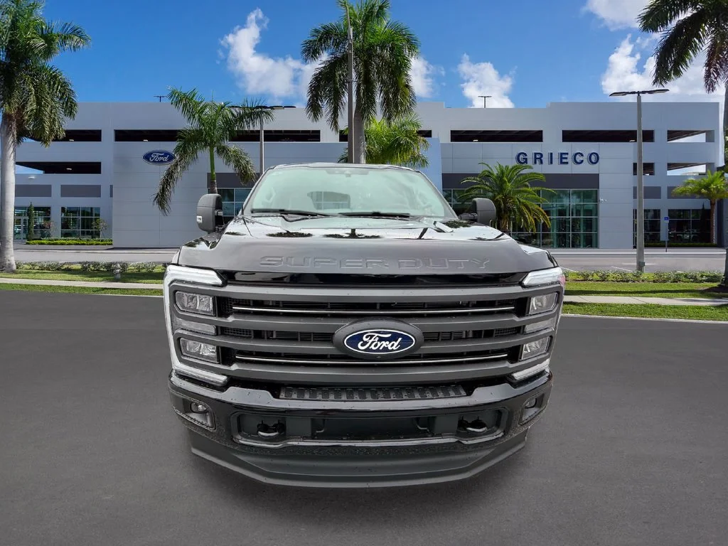 New 2027 Agate Black Metallic Ford F-250® XLT image 2