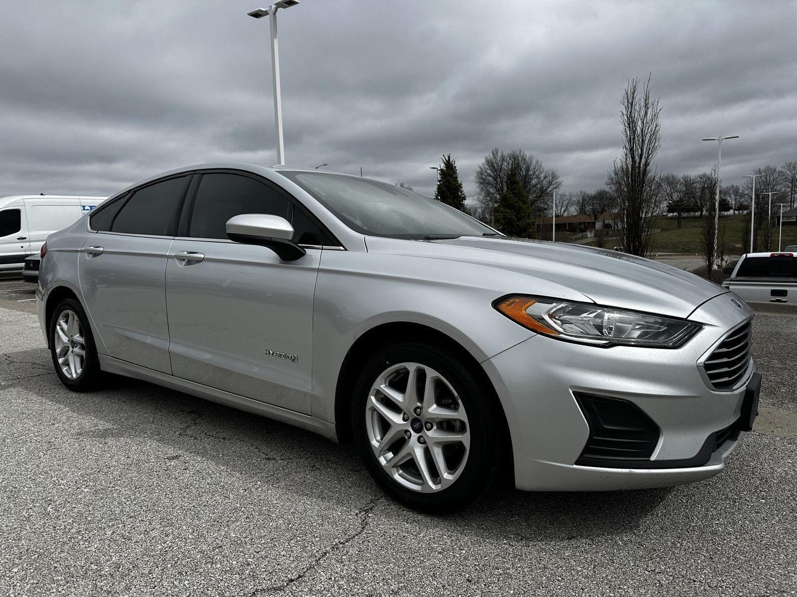 2019 Ford Fusion Hybrid SE