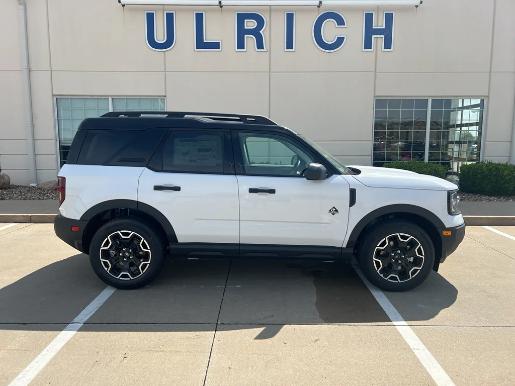 New 2026 Oxford White Ford Outer Banks® image 11