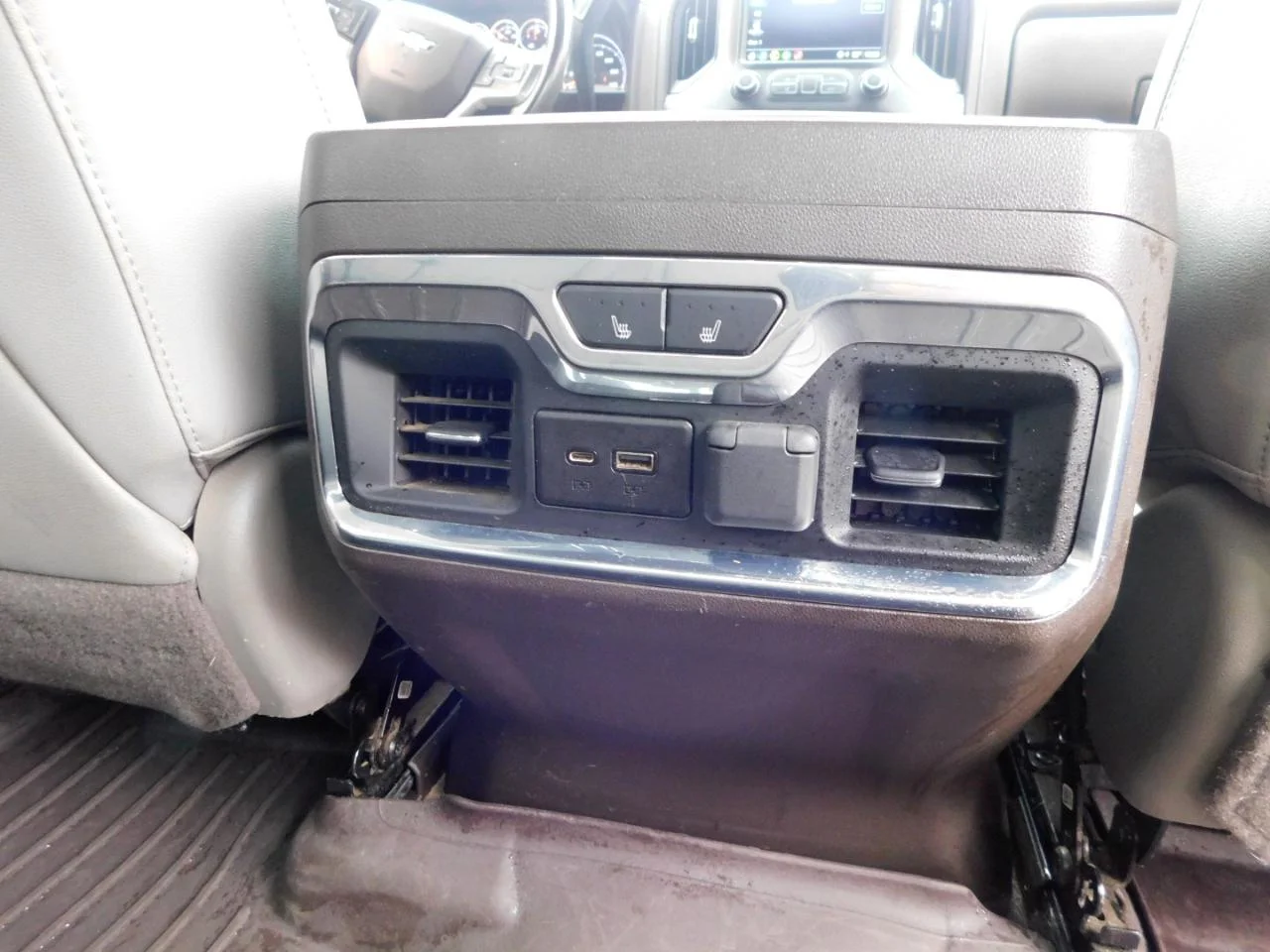Used 2021 White Chevrolet 4WD CREW CAB 159 in LTZ image 19