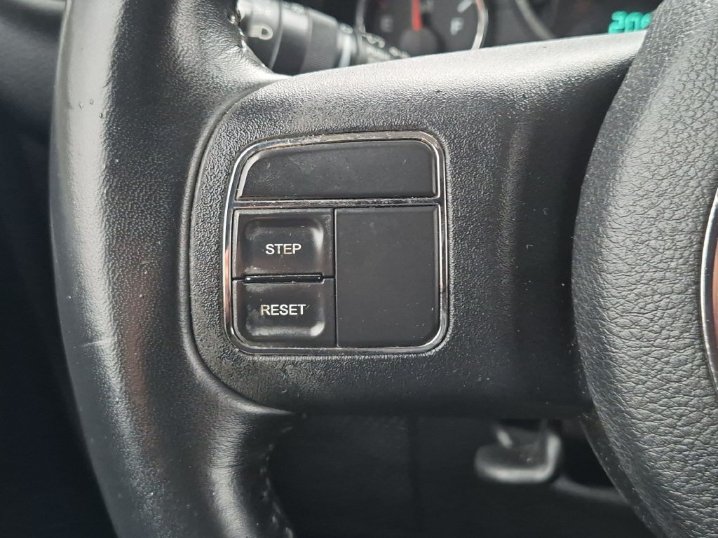 Used 2014 Gray Jeep Sport image 14