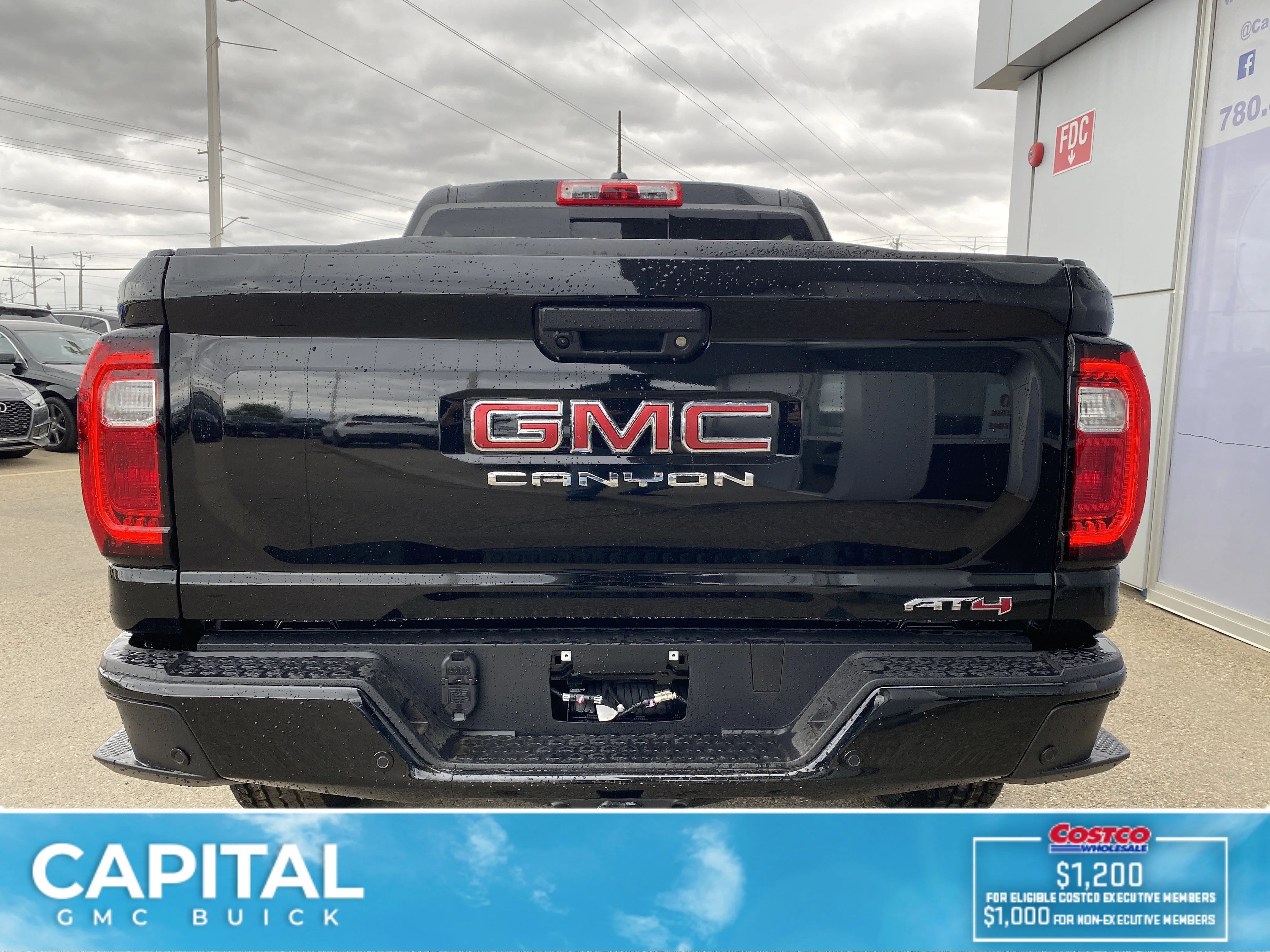 New 2026 ONYX BLACK GMC 4WD AT4 image 5