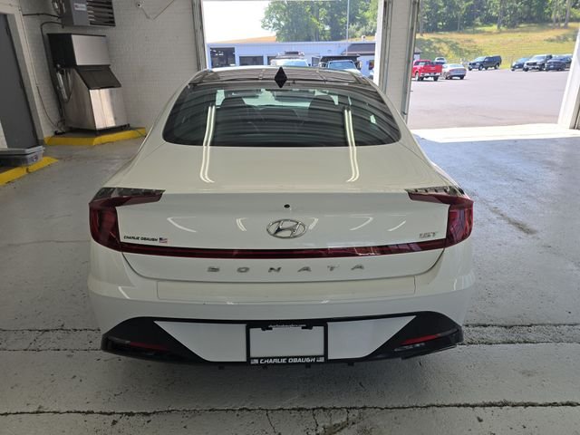 Used 2022 Gray Hyundai SEL Plus image 4