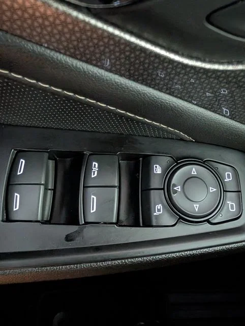 Used 2023 Black Chevrolet Premier image 37