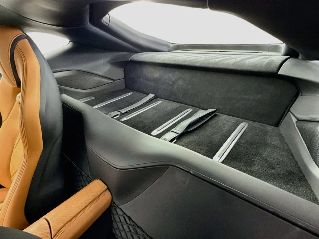 Used 2019 Grigio Silverstone Ferrari Base image 20