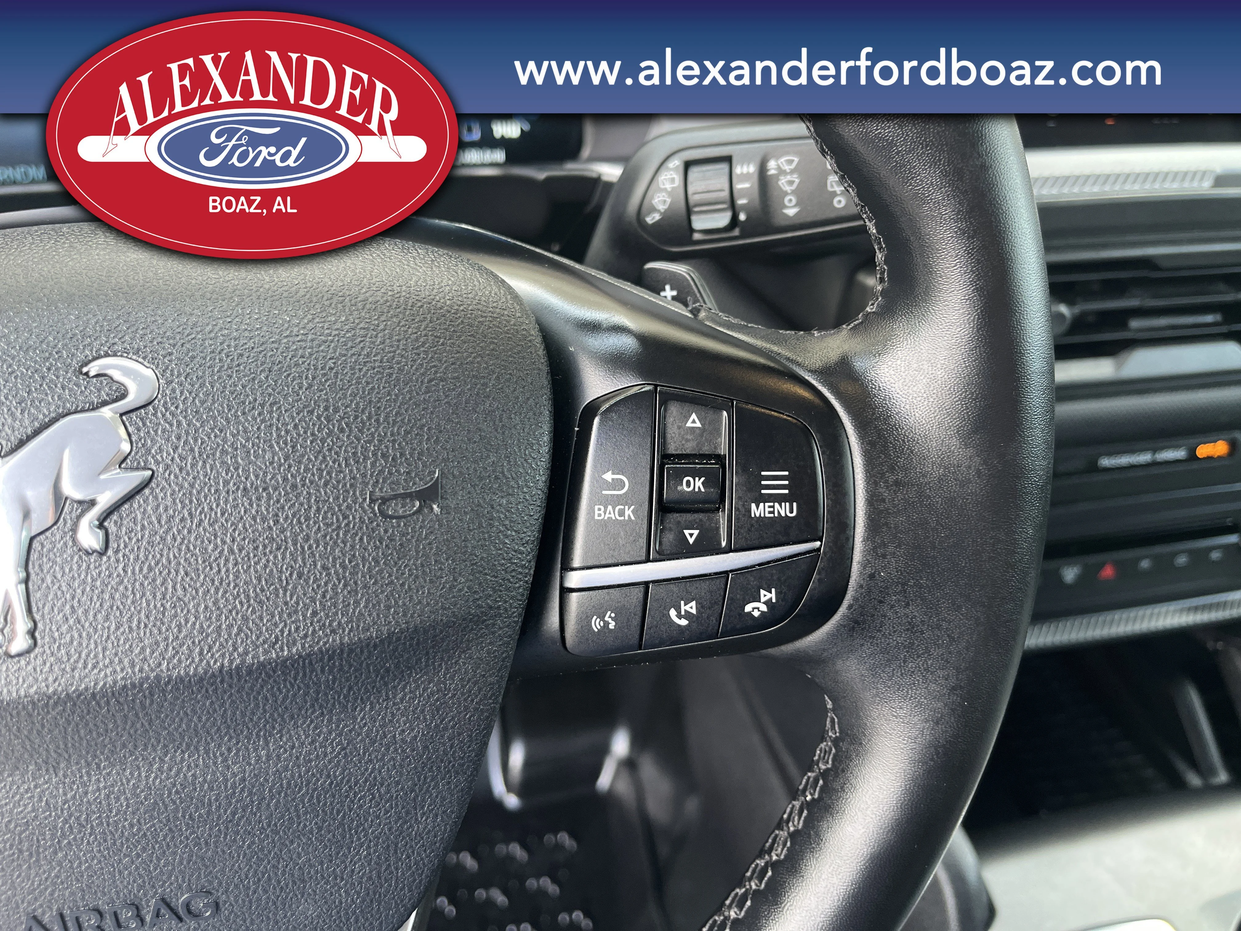 Used 2025 Blue Ford Badlands image 12