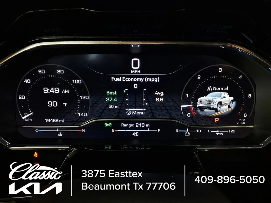 Used 2024 White GMC SLT image 15