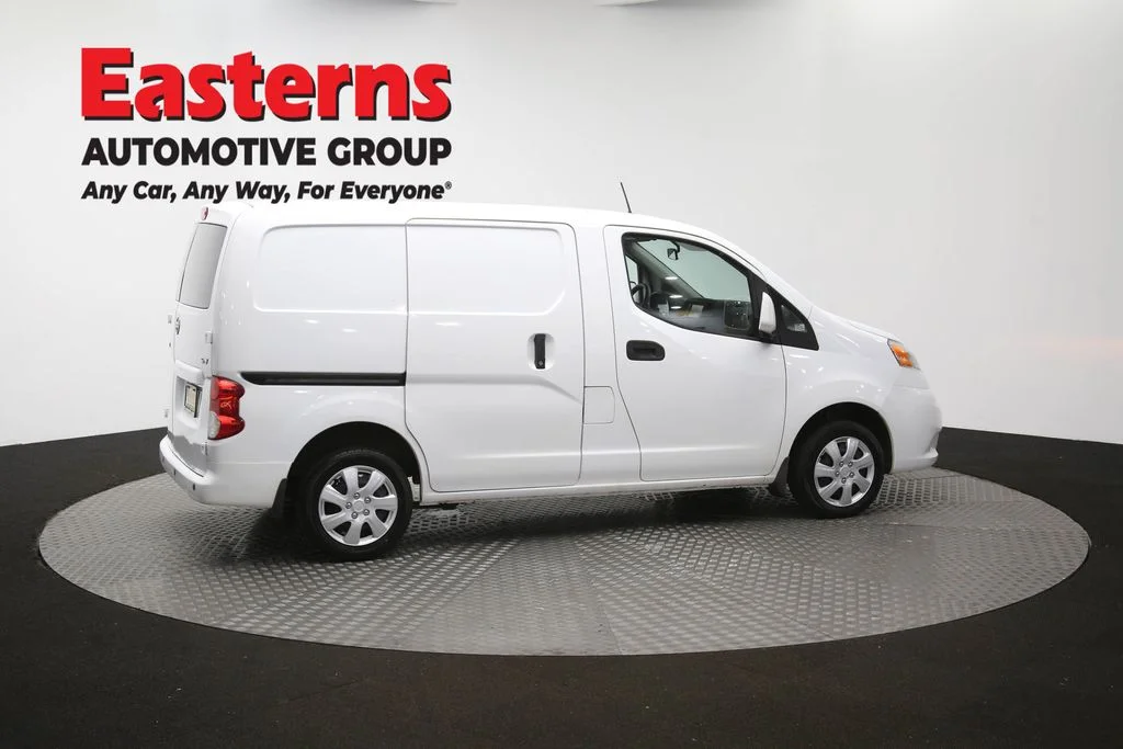 Used 2020 White Nissan SV image 42