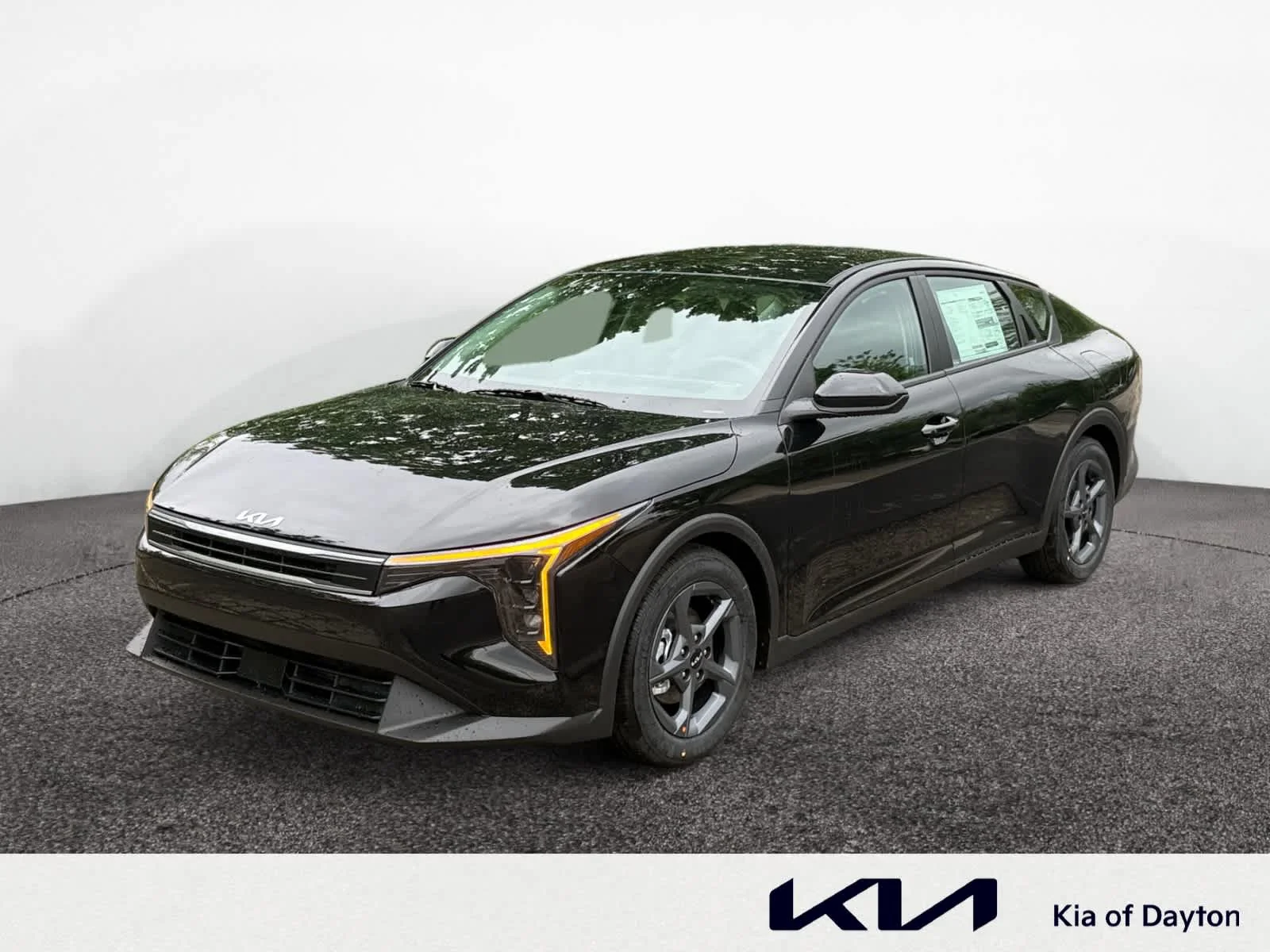 2026 Kia K4 LXS AT's photo