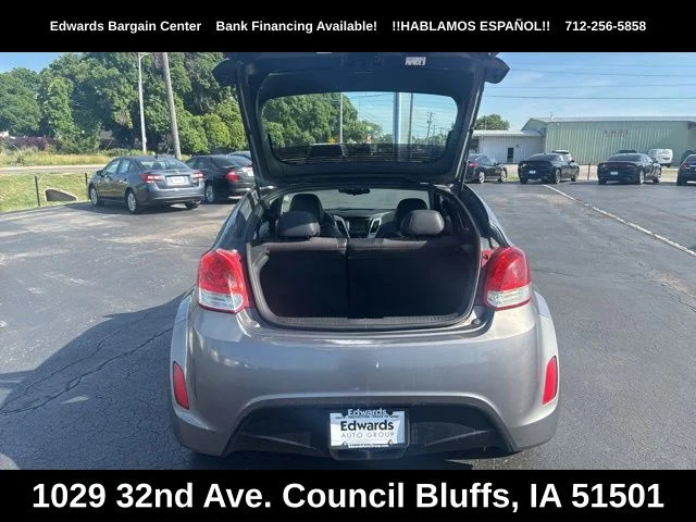 Used 2012 Gray Hyundai Base image 24