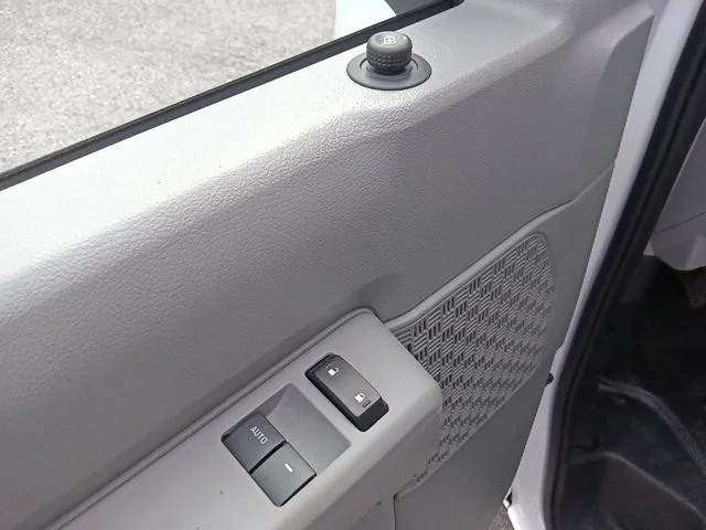 New 2026 Oxford White Ford E-450 DRW image 12