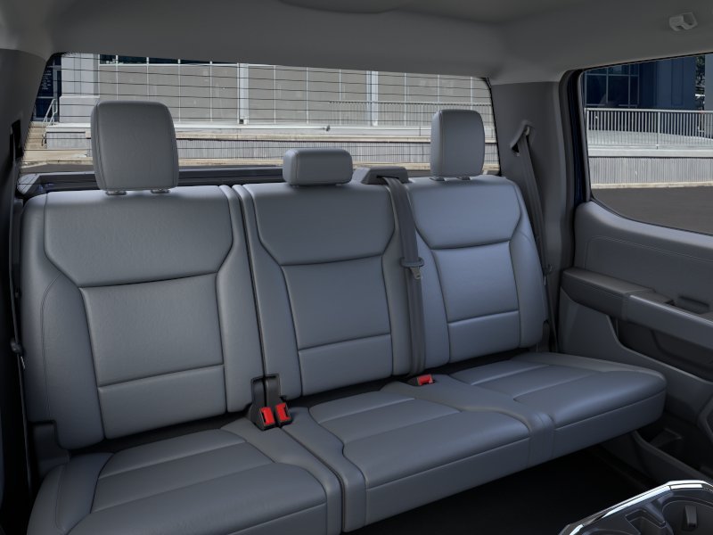 2025 Ford F-150 Lightning Flash - Photo 11